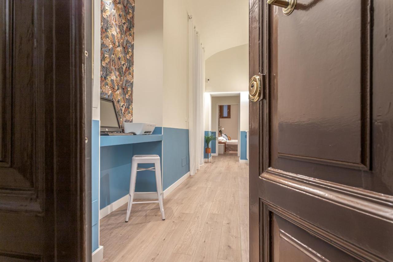Vittoria Garden Suites Рим Екстер'єр фото