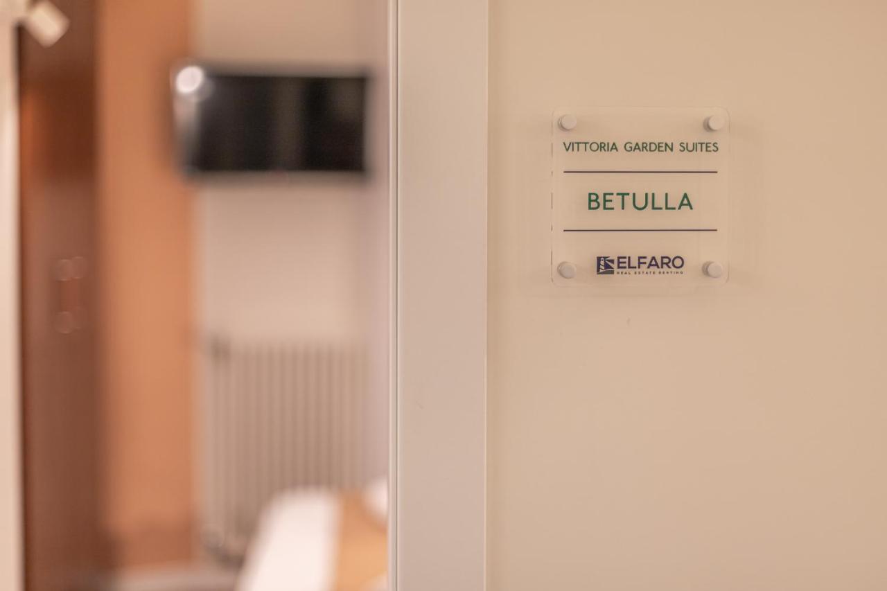 Vittoria Garden Suites Рим Екстер'єр фото